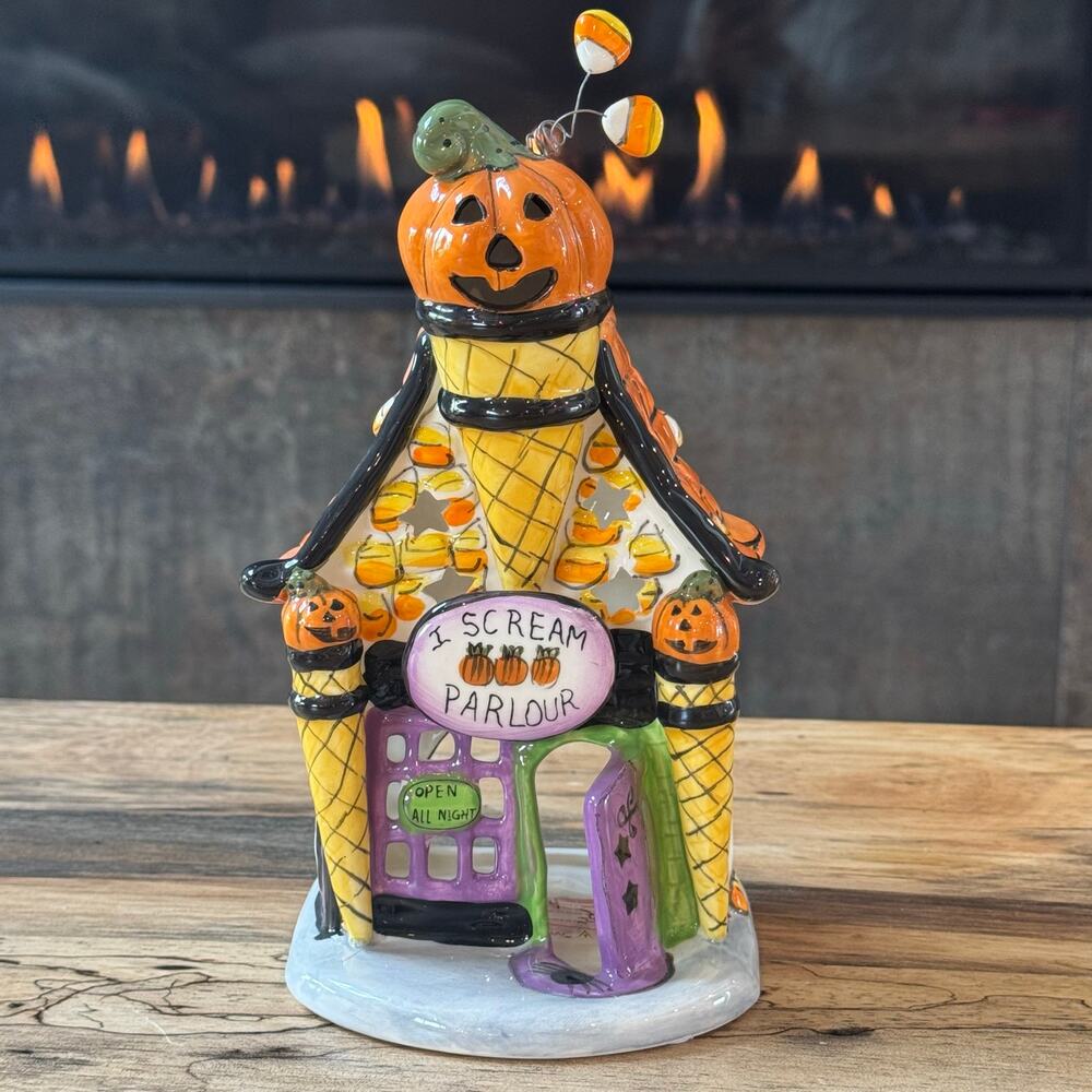 Blue Sky Clayworks I Scream Parlor Halloween Candle House Heather Goldminc NWT